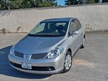 Nissan Tiida-2