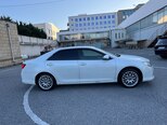 Toyota Camry-3