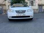 Hyundai Elantra-3