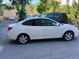 Hyundai Elantra-4