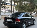 Volkswagen Polo-5