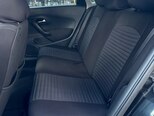 Volkswagen Polo-12