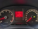 Volkswagen Polo-9