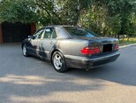 Mercedes E 240-7