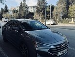 Hyundai Elantra-2