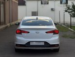 Hyundai Elantra-4
