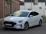 Hyundai Elantra-3