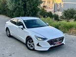 Hyundai Sonata-4
