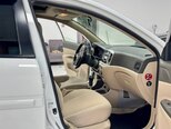 Hyundai Accent-16