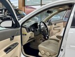 Hyundai Accent-17