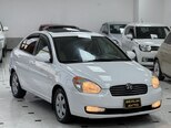 Hyundai Accent-15