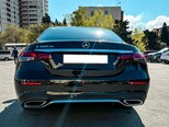 Mercedes E 300 de-3