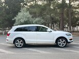 Audi Q7-8