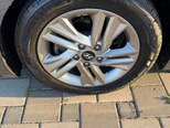 Hyundai Elantra-9