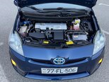 Toyota Prius-18