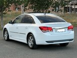 Chevrolet Cruze-8