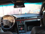 Mercedes 250 D-3