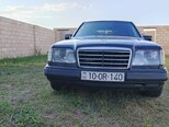 Mercedes 250 D-1