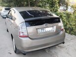 Toyota Prius-2