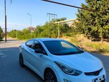 Hyundai Elantra-2
