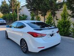 Hyundai Elantra-5
