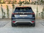 Volkswagen ID.6 Crozz-12