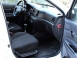 Hyundai Accent-9