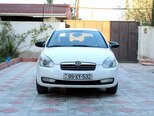 Hyundai Accent-2