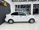Hyundai Accent-3