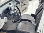 Hyundai Accent-10