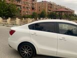 Kia Rio-9