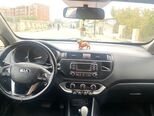 Kia Rio-10