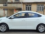 Hyundai Accent-5