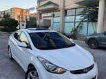 Hyundai Elantra-4