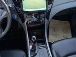 Hyundai Sonata-11