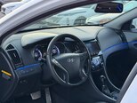 Hyundai Sonata-12