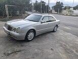 Mercedes E 240-3
