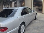 Mercedes E 240-4