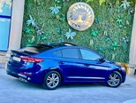 Hyundai Elantra-11