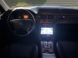 Mercedes E 270-10