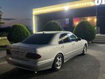 Mercedes E 270-18