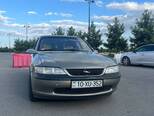 Opel Vectra-1