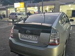 Toyota Prius-3