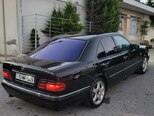 Mercedes E 280-12