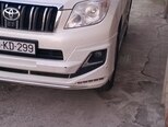 Toyota Land Cruiser Prado-4