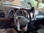 Toyota Land Cruiser Prado-10