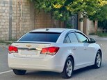 Chevrolet Cruze-10