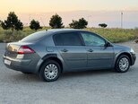 Renault Megane-6