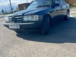 Mercedes 190-1