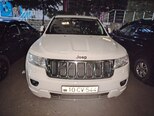 Jeep Grand Cherokee-1